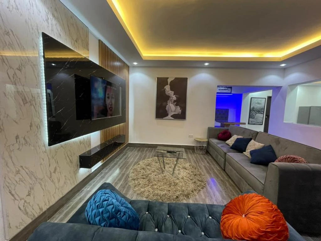 2 Bedroom Apartment   📍Victoria Island