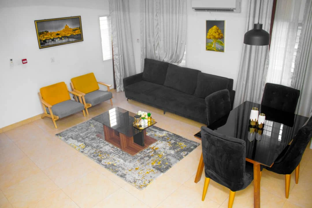 Luxury 2 units 4 bedroom  📍duplex (self compound)