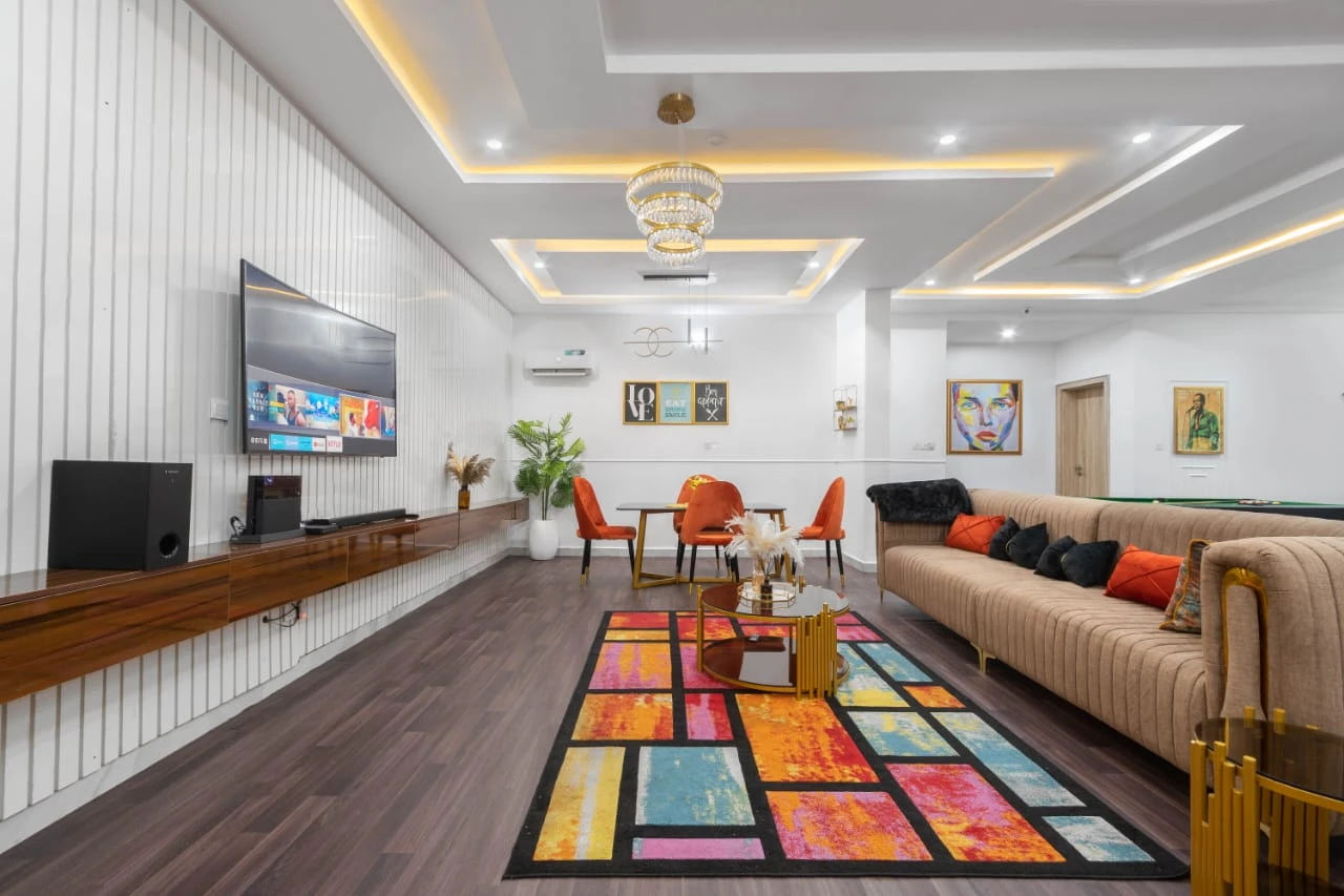 4 Bedroom Apartment  📍 Lekki phase 1